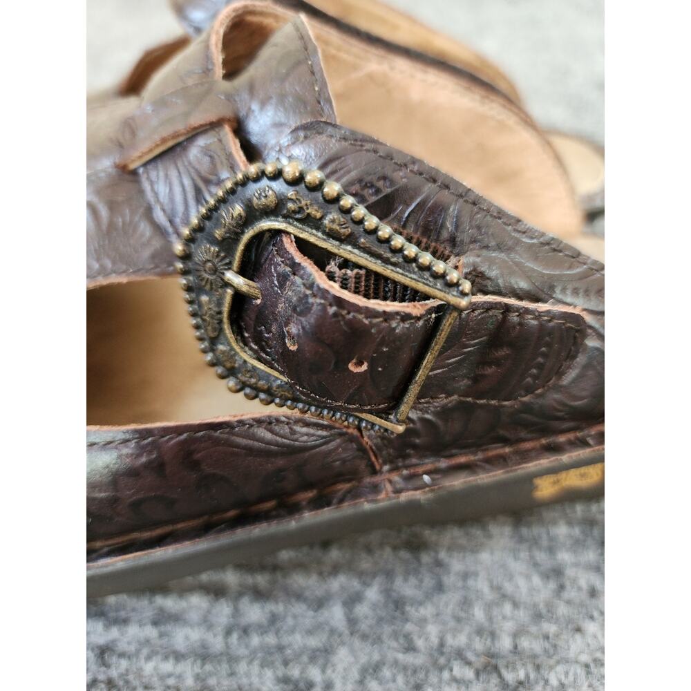 Alegria Womens Size 37 Embossed Brown Leather Classic Clogs Adjustable Buckle - Picture 6 of 11